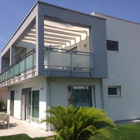 B&B Villa Del Lago Desenzano del Garda Exterior foto