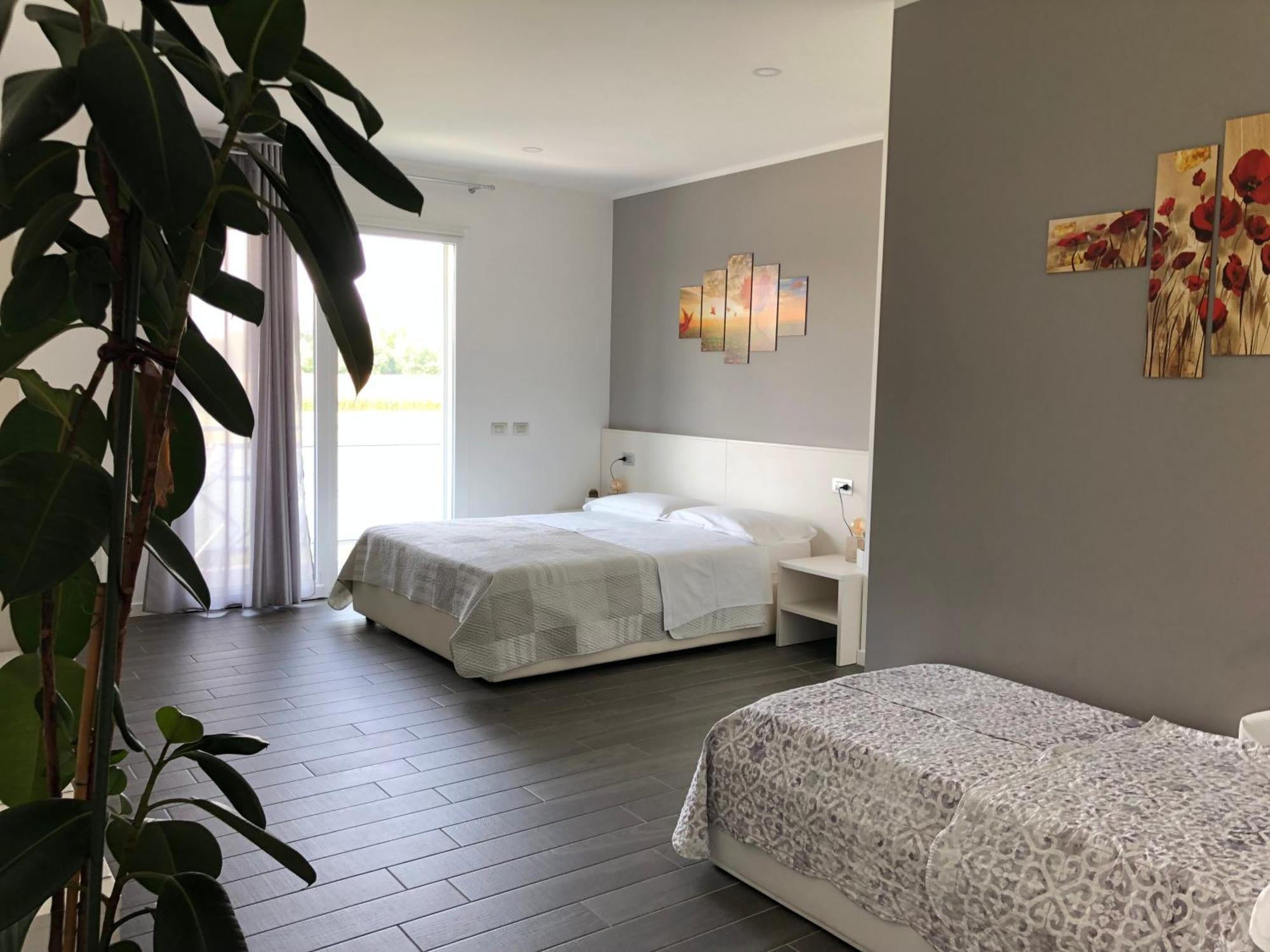 B&B Villa Del Lago Desenzano del Garda Exterior foto