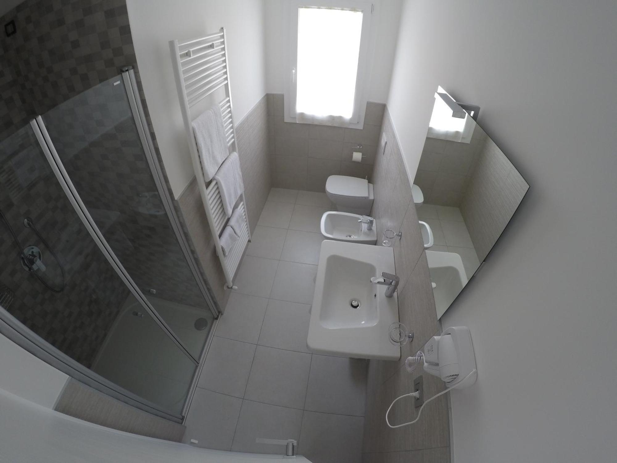 B&B Villa Del Lago Desenzano del Garda Exterior foto
